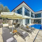 Alba One, Kas, Sea View فيلة كاس